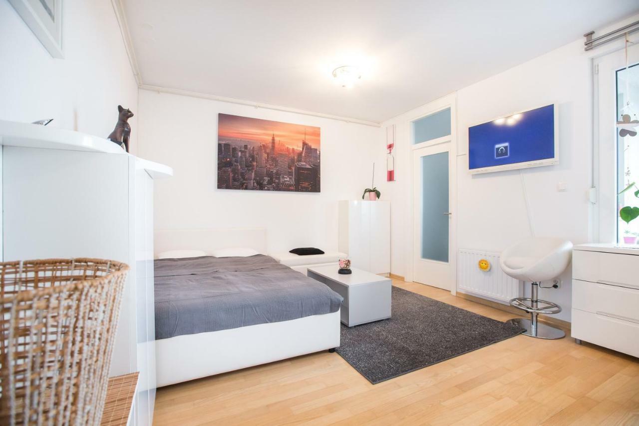 Cozy & Modern Studio With Balcony Zagreb Exterior photo