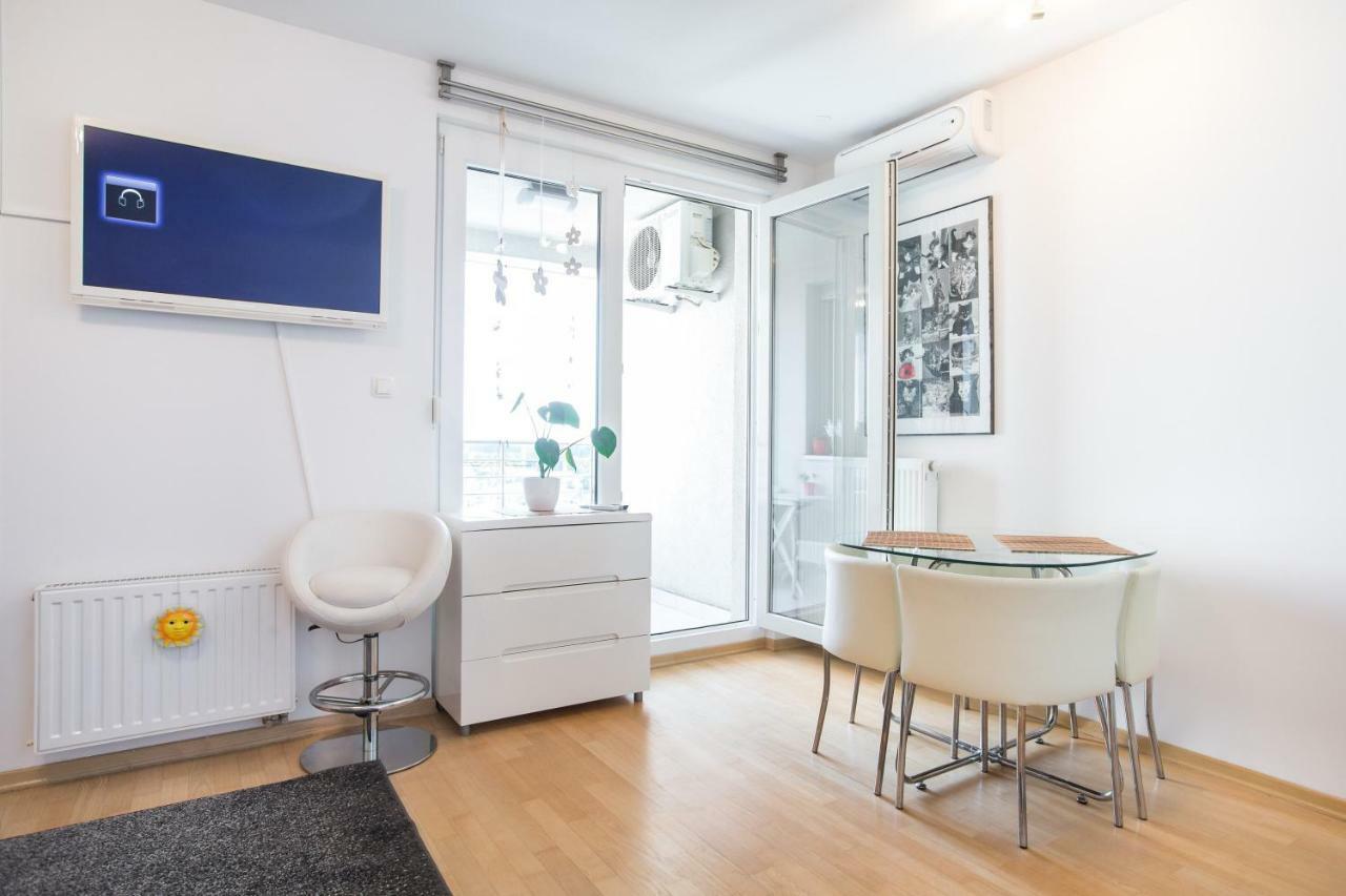 Cozy & Modern Studio With Balcony Zagreb Exterior photo